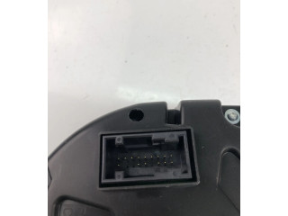 Панель приборов 6V0920740 Skoda Fabia Mk3 (NJ)