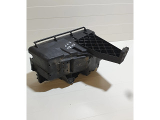 Pojistková skříňka 30797010 Volvo XC90 2007