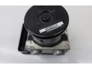 Блок АБС 31273882, P31273882   Volvo  S60  2011 - 2013 года