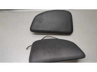 Подушка безопасности в сиденье 13213586, 13213587   Opel Corsa D