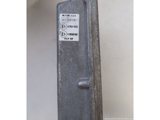 Блок управления двигателем ECU 68r011002   Subaru Forester SG       