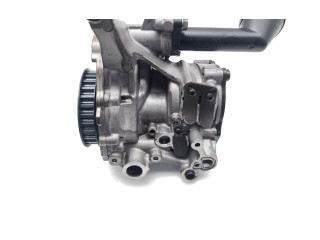 Масляный насос  CLHA 04L145305  Skoda Octavia Mk3 (5E) 