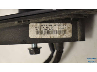 Зеркало электрическое Volvo V70 2005 - 2008 года