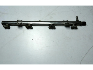 Топливная рампа A1660700395   Mercedes-Benz A W168  