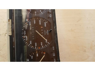 Панель приборов 5220029110   Volkswagen PASSAT B3       