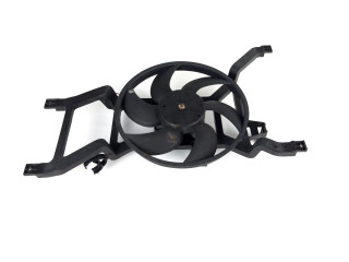 Вентилятор радиатора 8200779073, 8200779073a Dacia Sandero