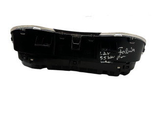 Панель приборов 5J0920800J   Skoda Fabia Mk2 (5J)       