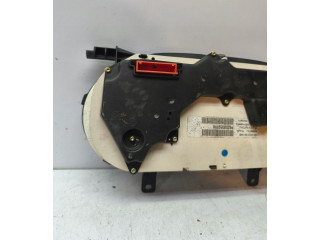 Спидометр (приборный щиток) P8200059776 Renault Clio II