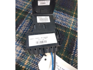 Pojistková skříňka 6500EK Citroen Berlingo 2012