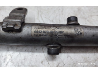 Vstřikovací lišta A6420703095 Mercedes-Benz ML W166 OM642826