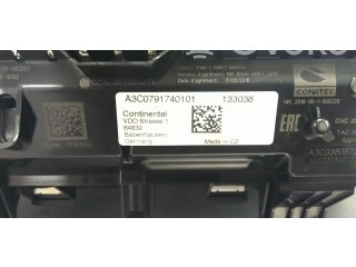 Přístrojová deska Volkswagen T-Roc 2022 17A920320B