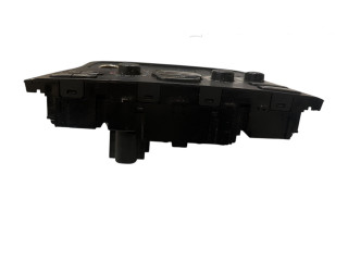 Блок управления климат-контролем 8691876, 04W23E01 Volvo V70