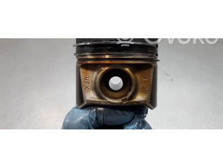 Поршень DDY 04L107065AM001, 03L105401A Skoda Octavia Mk3 (5E)