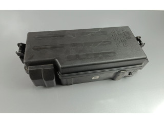 Блок предохранителей 8238036820 SsangYong Rexton