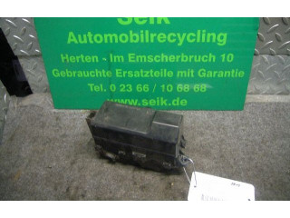 Блок предохранителей Daihatsu Sirion