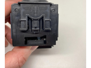 Ручка стеклоочистителей 17F8993, 17J671   Mazda CX-5 II