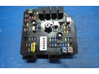 Pojistková skříňka 95202005, 2005U Opel Antara 2007