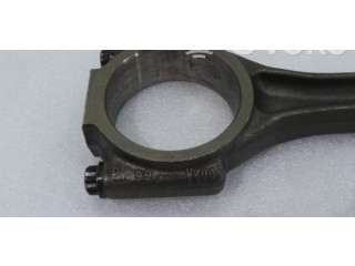 Píst 038J Audi RS4 B7