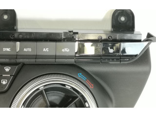 Блок управления климат-контролем 84078980, 000235226   Chevrolet Camaro