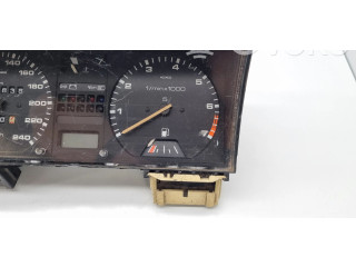 Přístrojová deska Volkswagen PASSAT B2 1987