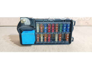 Блок предохранителей LNA2800AE Jaguar XJ X300