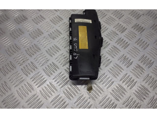 Подушка безопасности водителя 8200552394 Renault Clio III