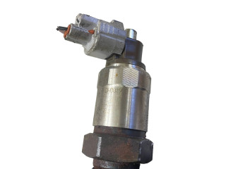 Топливная рампа DH001900 Toyota Corolla Verso E121