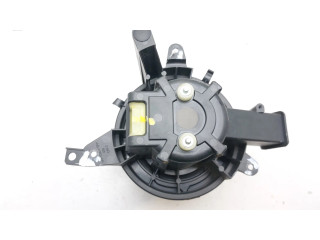 Вентилятор печки 68350343AA Jeep Compass