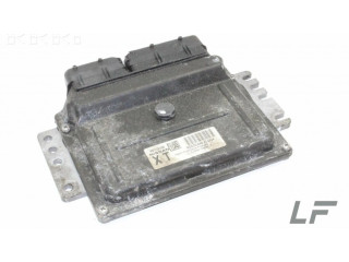 Řídící jednotka MEC32040 Nissan Micra 1985