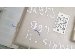 Pojistková skříňka 8273002J70, 171610122 Toyota Auris 150 2011