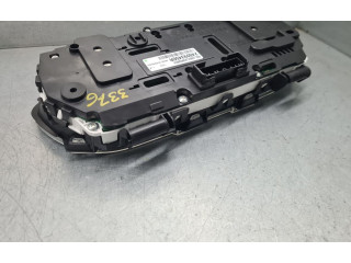 Панель приборов 248093450R, 06LJ3B Renault Clio V