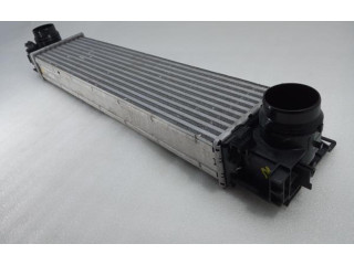 Интеркулер P31686408, T429608 Volvo XC40