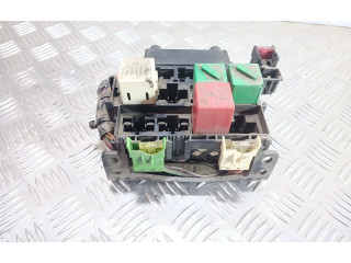 Блок предохранителей 94FG14A073AA   Ford Fiesta    