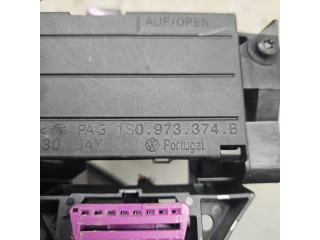 Блок предохранителей 1S0973374B   Skoda Citigo    