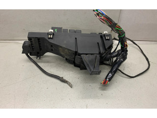 Блок предохранителей 9168986, 9441542   Volvo S80