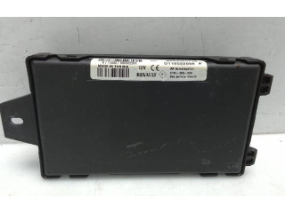 Блок управления 8200564718 Dacia Sandero