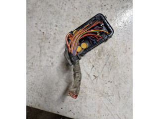 Pojistková skříňka 1K0937700B Volkswagen Caddy 2013