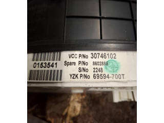 Панель приборов 30746102, 69594700T   Volvo S60       