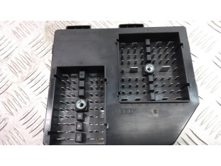 Блок предохранителей 95903657   Chevrolet Captiva    