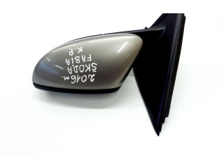 Зеркало электрическое        Skoda Fabia Mk3 (NJ)  2015 - 2021 года   