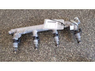 Vstřikovač 12564446 Opel Vectra C pro benzínový motor 2.2