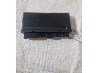 Řídící jednotka 13617811896 BMW 5 E60 E61 2004