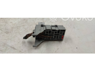 Блок предохранителей 93363145   Opel Meriva A    