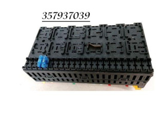 Pojistková skříňka 357937039 Seat Cordoba (6K) 1998