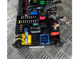 Блок предохранителей 9832881080, 983288108000   Peugeot 2008 II    