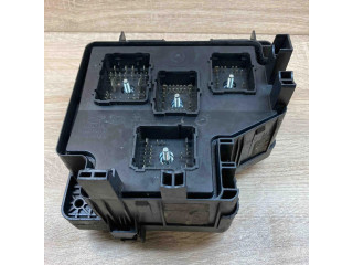 Блок предохранителей 919502B100   Hyundai Sonata    