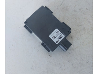 Датчик слепых зон 31476725 Volvo XC90