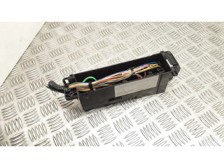 Блок предохранителей    Ford Focus    