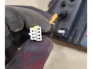 Зеркало электрическое правое Mitsubishi Lancer 2003-2007 года