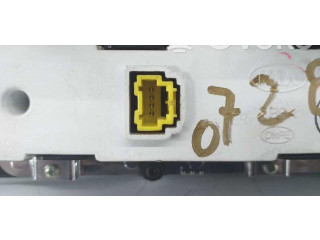 Дисплей    945003E500   KIA Sorento